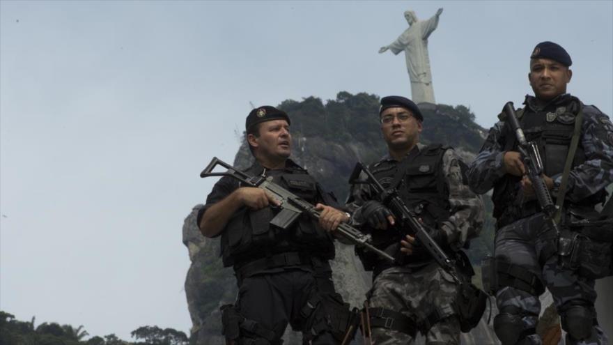 Agentes de la Policía militar de Brasil, el Batallón de Operaciones Policiales Especiales (BOPE), que actúan en las operaciones contraterroristas.