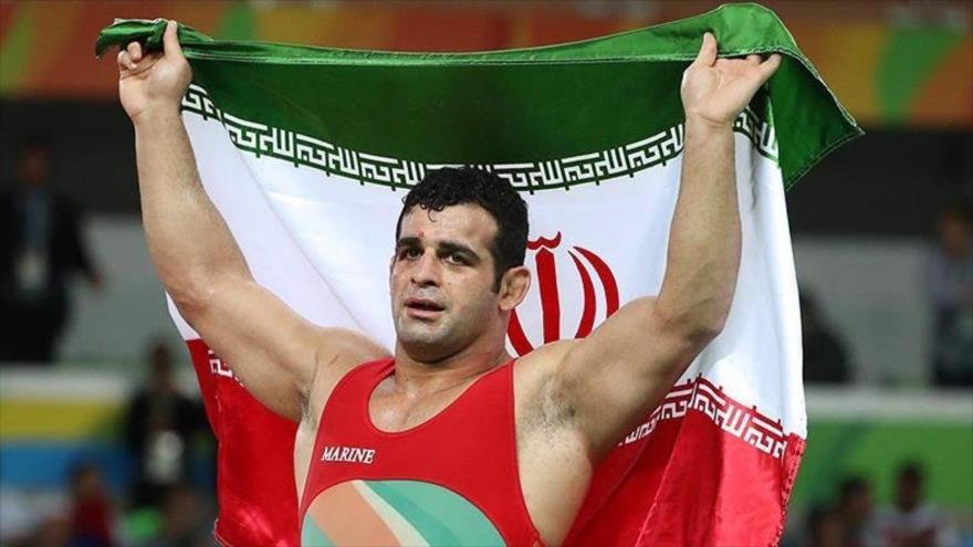 El luchador iraní Qasem Rezayi, ganador de la medalla de bronce de lucha grecorromana en los JJOO Río, 16 de agosto de 2016.