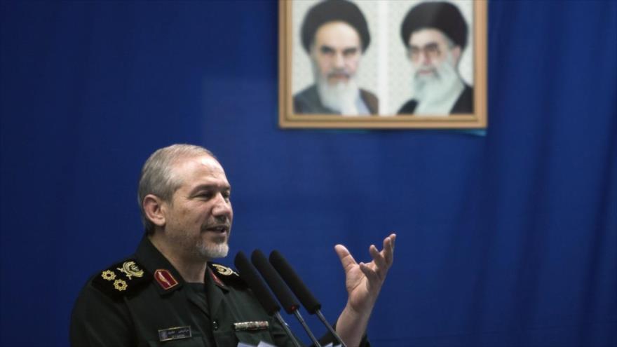 Asesor para Asuntos Militares del Líder de la Revolución Islámica de Irán, el general de división Yahya Rahim Safavi.