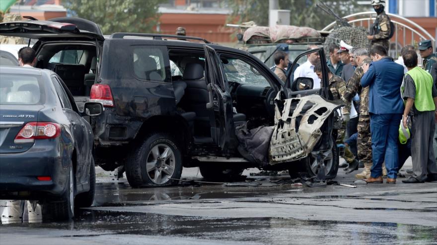 La escena de explosión de una bomba en un coche en Kabul, capital afgana, 18 de agosto de 2016.