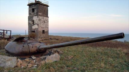 Rusia busca desplegar tropas en las islas en disputa con Japón