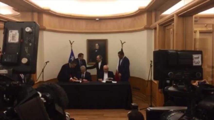 Irán y Chile firman un Memorándum de Entendimiento que establece Mecanismo de Consultas Políticas, 25 de agosto de 2016.