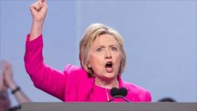 Clinton lanza un video que vincula a Trump con el Ku Klux Klan