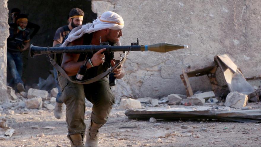 Integrantes de un grupo armado en Alepo.