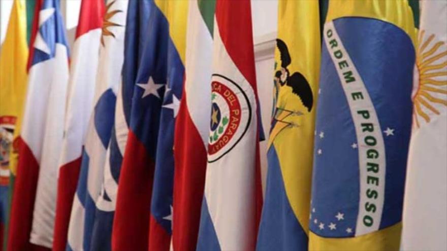 Banderas de los países que integran el organismo de integración regional ALBA.
