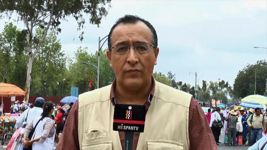 CNTE anuncia marchas en día de informe presidencial de Peña Nieto