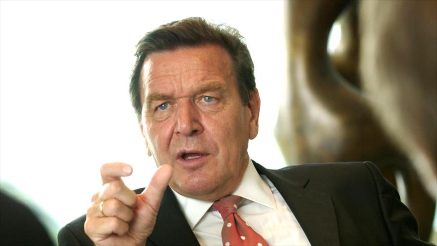 El exministro de Exteriores alemán, Gerhard Schroeder.