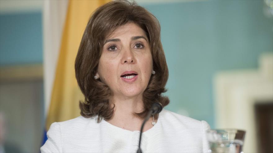 La canciller de Colombia, María Ángela Holguín, durante una conferencia de prensa, 1 de agosto 2016.