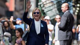 Fotos: ¿Clinton usa una doble para ocultar su enfermedad?