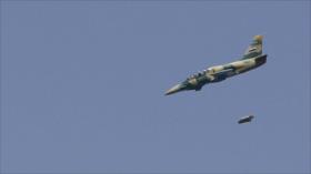 Terroristas de Daesh derriban un avión de Fuerza Aérea de Siria