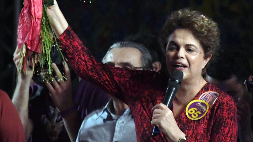 La expresidenta de Brasil, Dilma Rousseff, durante un discurso en Río de Janeiro, 21 de septiembre de 2016.
