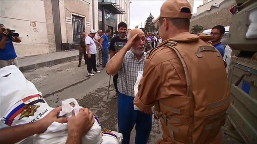 Video: Rusia envía ayuda a Alepo en medio de ataques terroristas