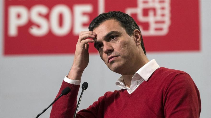 Cúpula socialista española dimite para forzar renuncia de Sánchez