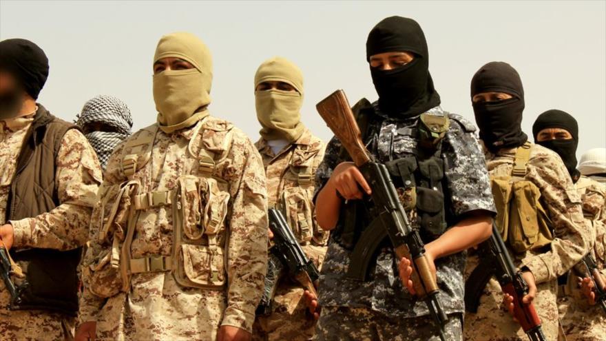 Integrantes del grupo terrorista EIIL (Daesh, en árabe).