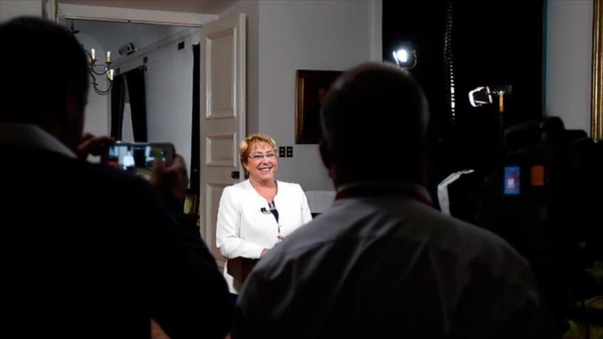 La presidenta de Chile, Michelle Bachelet, durante su alocución a la nación, en la que anunciaba el Presupuesto 2017, 29 de septiembre de 2016.