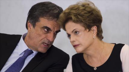 Rousseff vuelve a pedir a Corte Supremo que anule su destitución