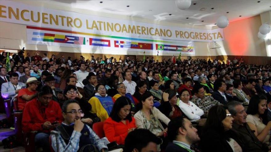 La clausura del tercer Encuentro Latinoamericano Progresista (ELAP), en Quito, capital de Ecuador, 30 de septiembre.