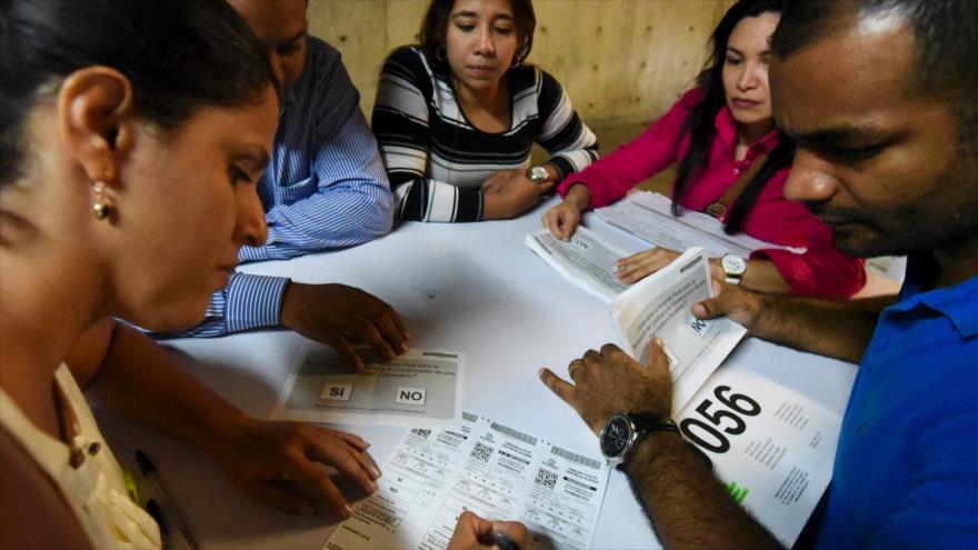 Resultado sorpresivo del plebiscito en Colombia: ganó el No