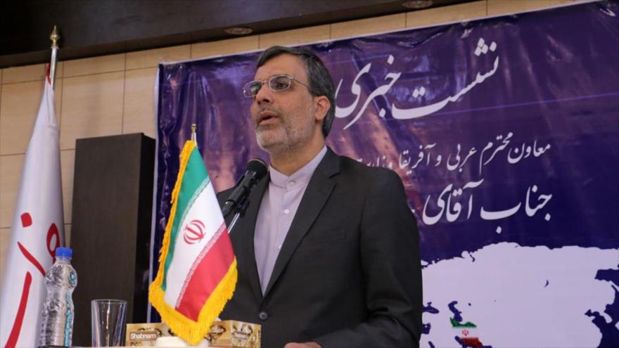 El vicecanciller iraní para Asuntos Árabes y Africanos, Husein Yaberi Ansari, en una rueda de prensa en Teherán, la capital persa.