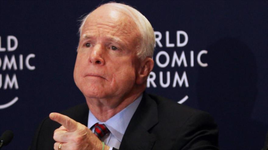 El senador republicano de EE.UU. John McCain.