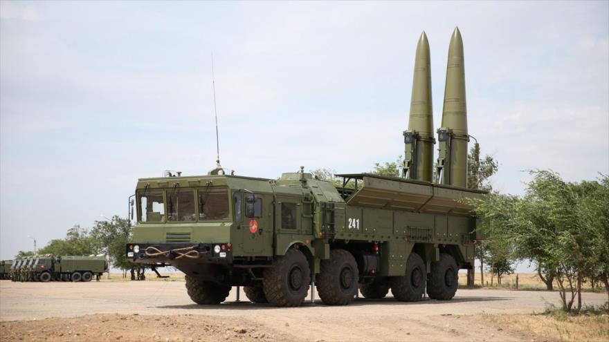 Sistema transportadora de misiles Iskander-M, del Ejército de Rusia. 
