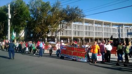 Comunistas de Puerto Rico llaman a rechazar junta de Wall Street