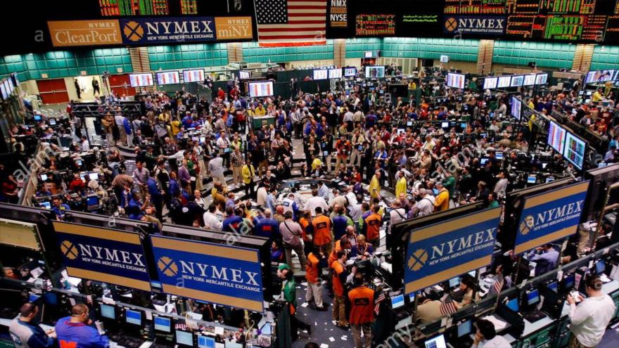 El interior del Mercado de Cambio New York Mercantile Exchange (Nymex) en citado ciudad estadounidense.