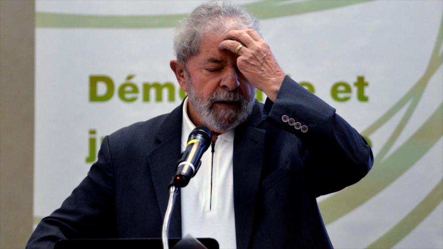 El expresidente brasileño Luiz Inácio Lula da Silva, durante el seminario "Democracia y Justicia Social", en Sao Paulo, Brasil, 25 de abril de 2016.