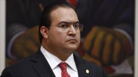 Dimite el gobernador de Veracruz ante denuncias de corrupción