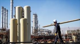 Irán aumentará su capacidad de producción de petróleo a 4 mbd