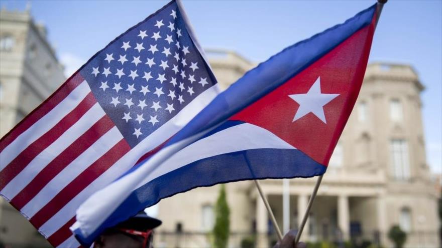 Élite cubana advierte de ‘guerra cultural’ de EEUU en su contra.