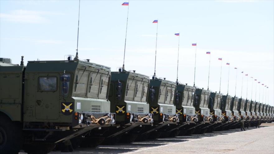 Rusia saca los Iskander en maniobras en sus fronteras occidentales