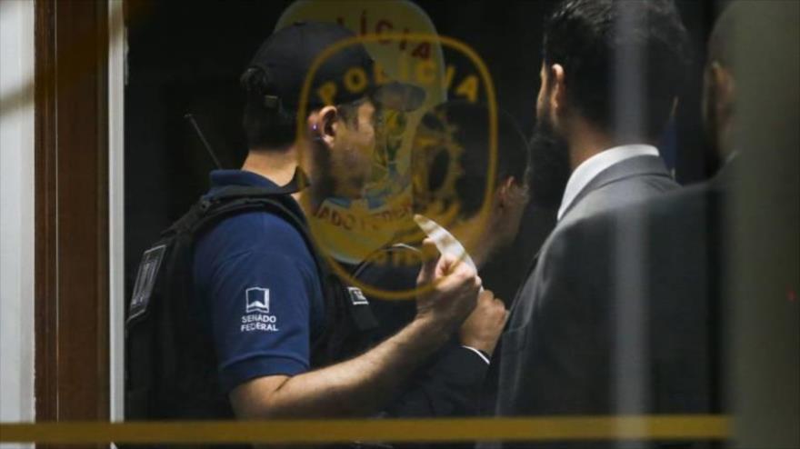 La Policía Federal (PF) de Brasil detiene en el Congreso a cuatro miembros de la Policía Legislativa (PL), 21 de octubre de 2016.