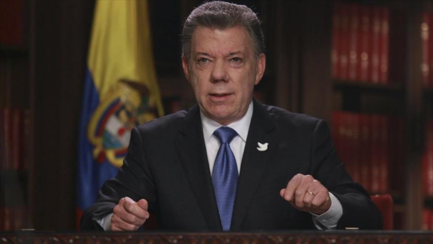 El presidente de Colombia, Juan Manuel Santos, durante un discurso televisado en Bogotá (capital), 10 de octubre de 2016.