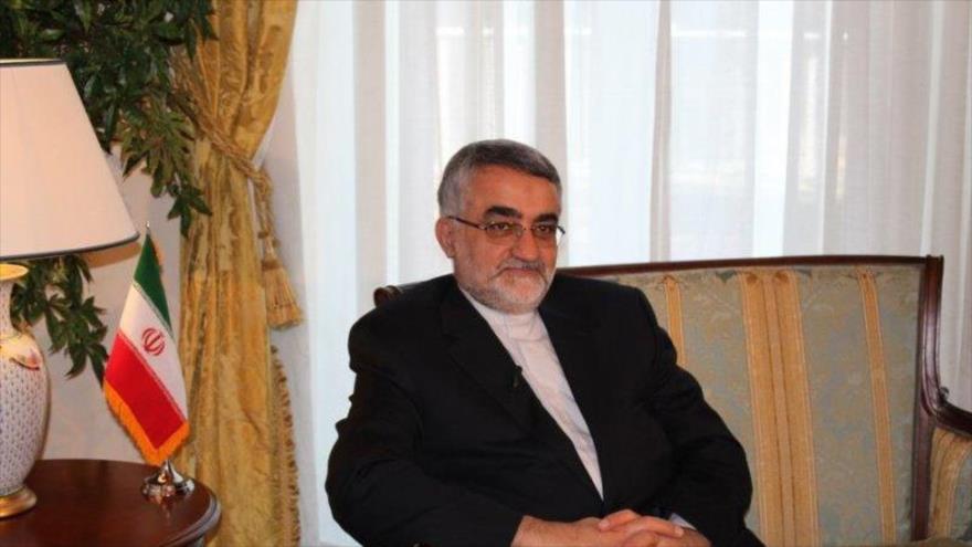 La Comisión de Seguridad Nacional y Política Exterior de la Asamblea Consultiva Islámica de Irán (Mayles), Alaeddin Boruyerdi.