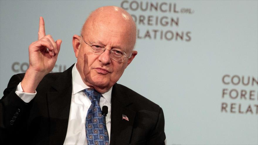 El director de la Inteligencia Nacional de Estados Unidos, James Clapper, interviene en una conferencia en centro de investigación Consejo de Relaciones Exteriores (CFR, en inglés), Nueva York, 25 de octubre de 2016.