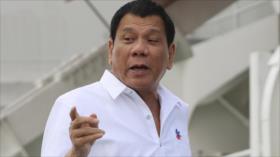 Presidente filipino promete a Dios no volver a decir ‘palabrotas’