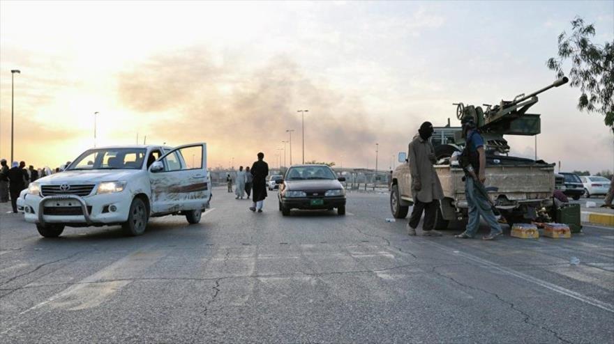 Vídeo: Frente Al-Nusra hace explotar coche bomba cerca de Alepo