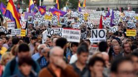 Madrileños se manifiestan contra la investidura de Rajoy