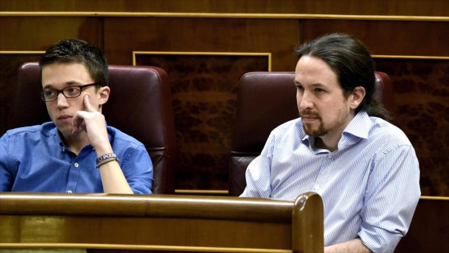 Podemos arremete contra las ‘élites’ que presionaron a Sánchez