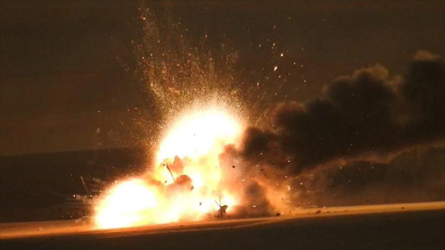 VÍDEO: Daesh ataca helicóptero ruso con misil antitanque en Siria