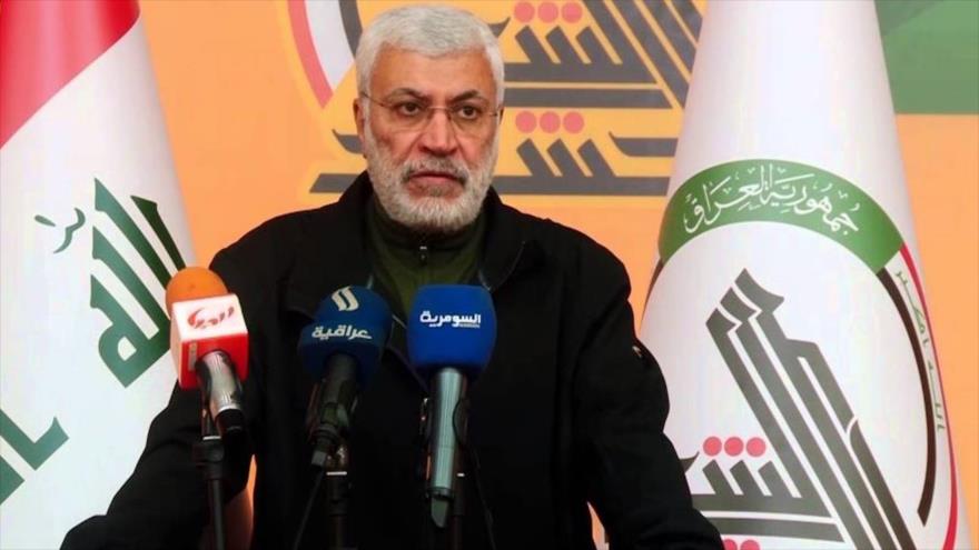 El subcomandante de las fuerzas populares iraquíes, también conocidas como Al-Hashad Al-Shabi, Abu Mahdi al-Mohandes, durante una rueda de prensa.