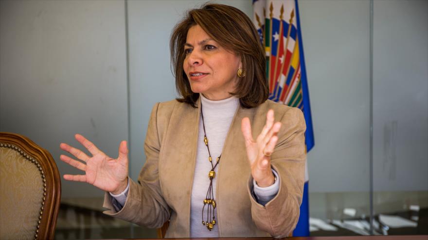 La jefa de la misión de observación electoral de la Organización de Estados Americanos (OEA) y expresidenta de Costa Rica Laura Chinchilla. 7 de noviembre de 2016