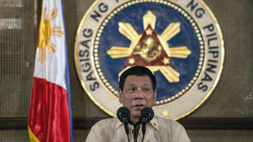 El presidente de Filipinas, Rodrigo Duterte, ofrece una rueda de prensa en el Palacio de Malacanang en Manila, capital Filipina, 3 de noviembre de 2016.