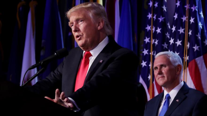 El presidente republicano de EE.UU., Donald Trump, ofrece un discurso en Nueva York, 9 de noviembre de 2016. 