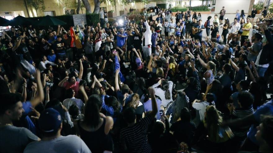 Elección de Trump como presidente provoca marchas en California