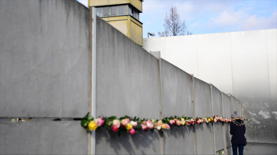 Alemanes conmemoran la caída del muro de Berlín | HISPANTV