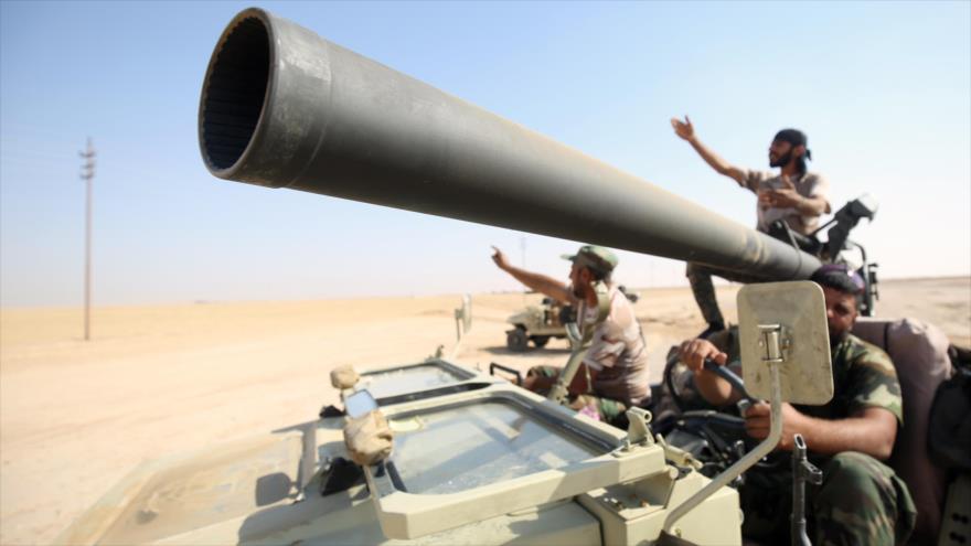 Fuerzas populares iraquíes llegan al aeropuerto de Tal Afar