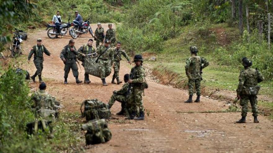 Ejército colombiano mata a 2 miembros de FARC durante 'combates' | HISPANTV