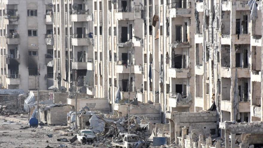 Una imagen del estado en el que se encuentra Alepo, en el noroeste de Siria, tras un combate entre las fuerzas gubernamentales sirias y los combatientes rebeldes, 8 de noviembre de 2016.